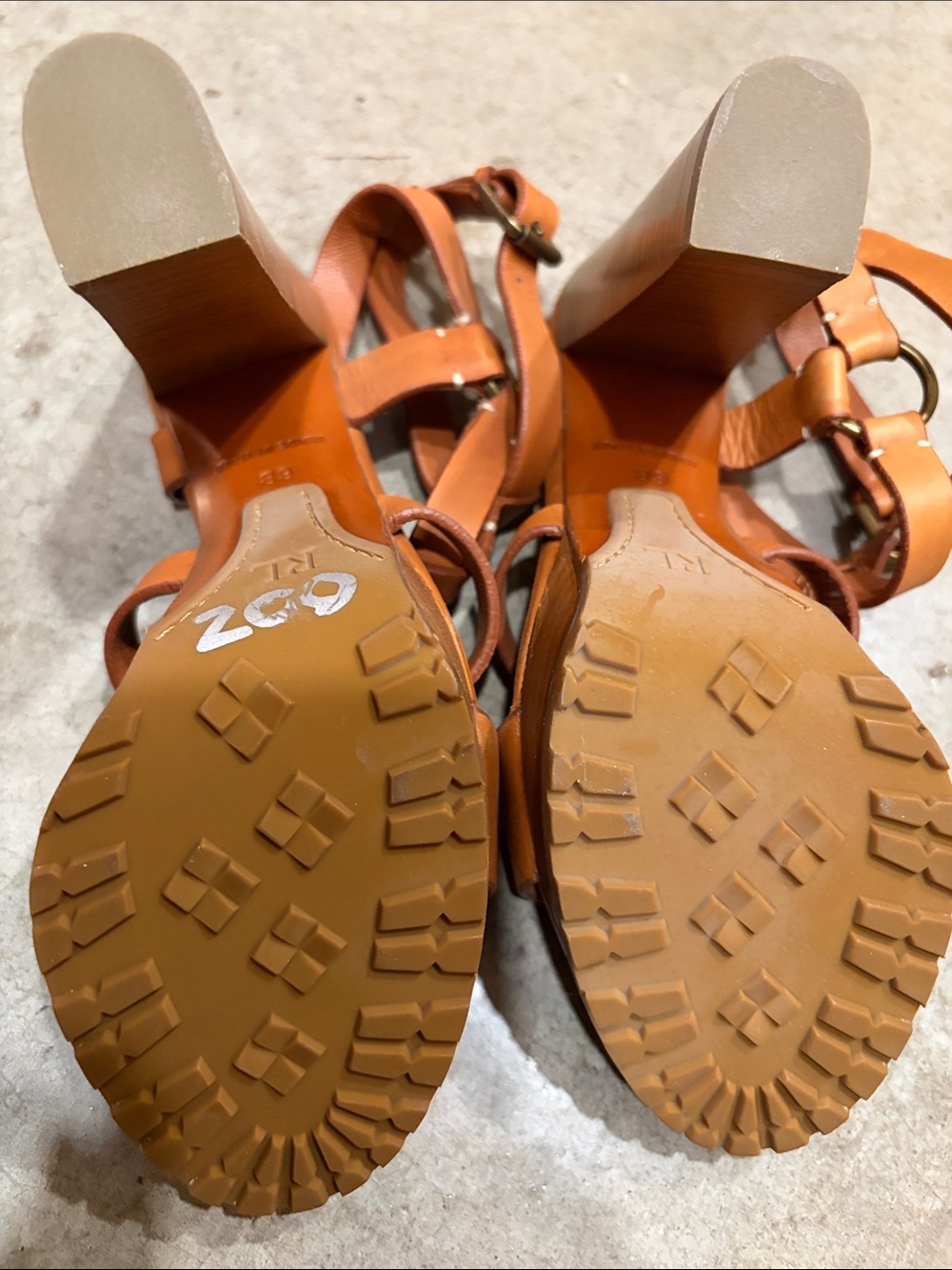 Lauren Ralph Lauren Purple Label Leather Platform Heel Sandals - Picture 4 of 5